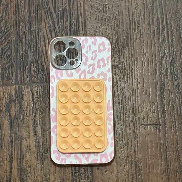 Colorful Phone Case Set - Picture 8 of 9